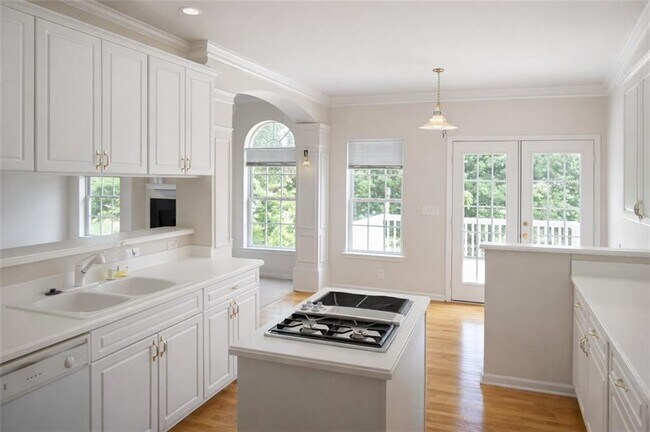 Photo - 2820 Jamont Ct