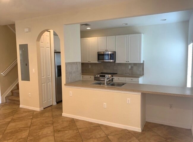 Photo - 101 Lake Monterey Cir Townhome