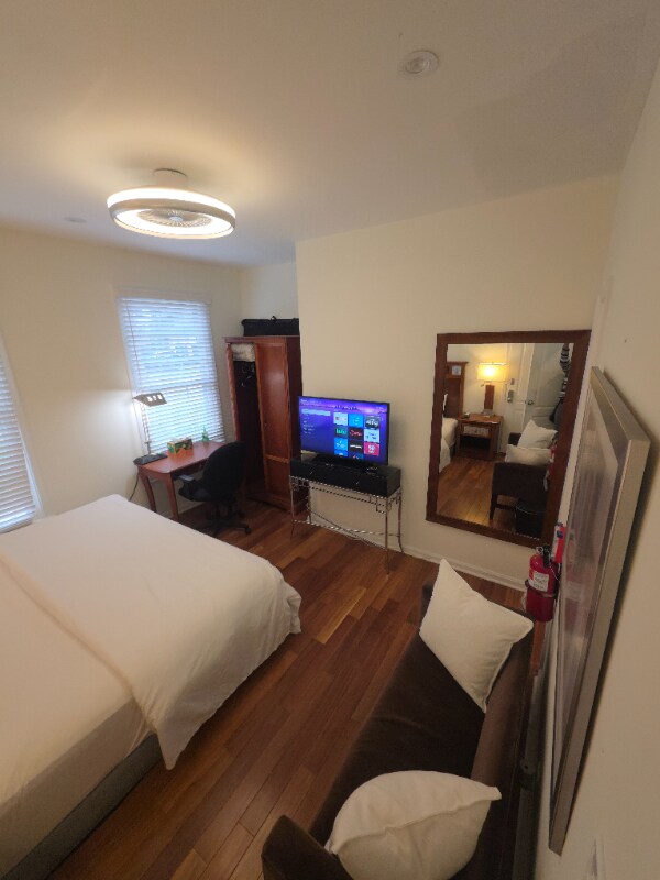18501 Owl Run Way