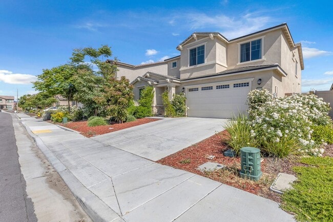 Photo - Spacious 5-Bedroom Home in Spencer’s Cross...