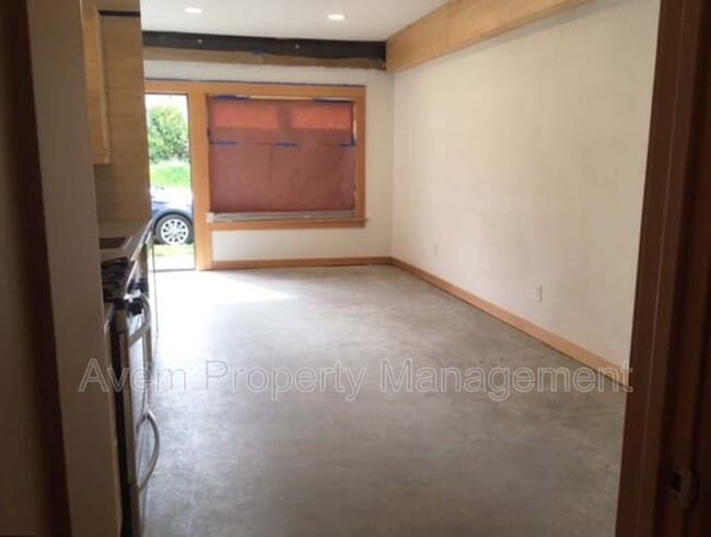 Photo - 5924 N Albina Ave
