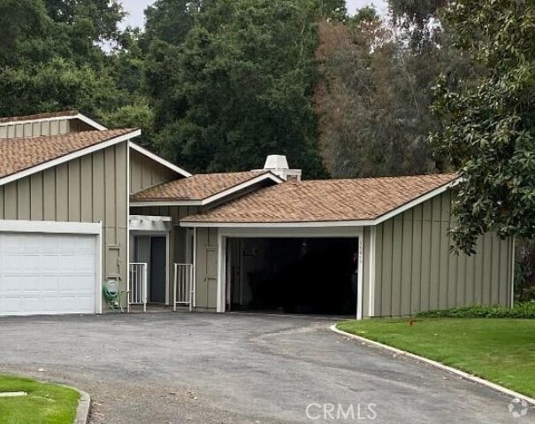 Building Photo - 15917 Sierra Pass Way Rental