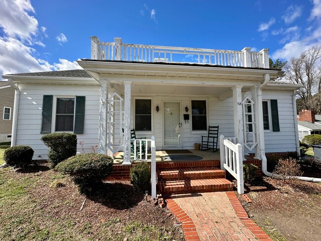 Fully Furnished/All Inclusive Cape Cod - Fully Furnished/All Inclusive Cape Cod Casa