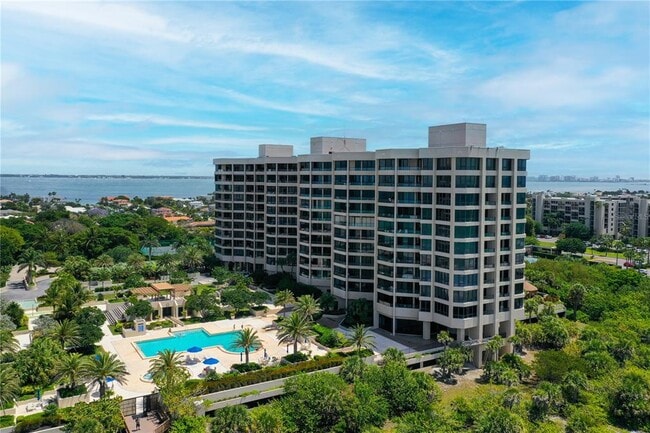 Building Photo - 1211 Gulf of Mexico Dr Unit 302