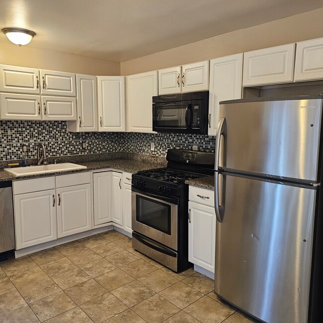 Photo - 2355 Briardale Ct