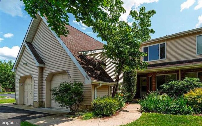 Photo - 211 Nathan Dr Townhome