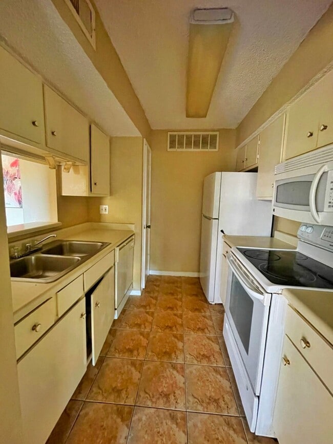 Photo - 2800 Jeanetta St Unit 1110