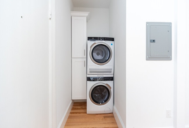 Photo - 149 Hemenway St Unidad 20