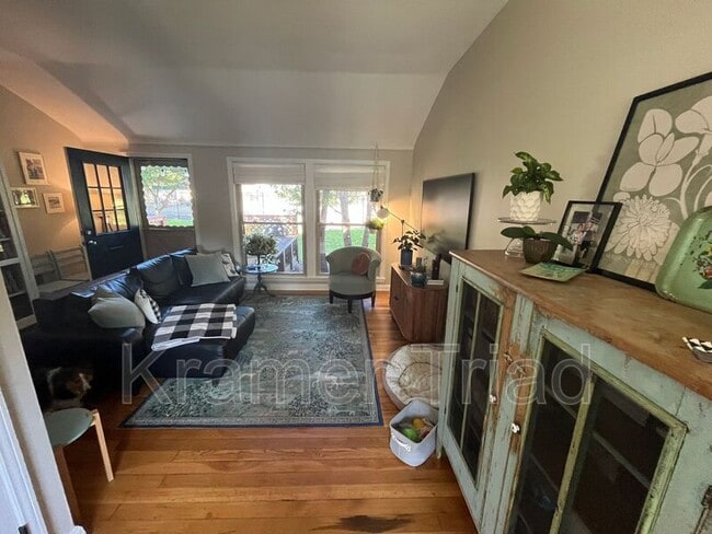 Photo - 3503 Edgewood Dr