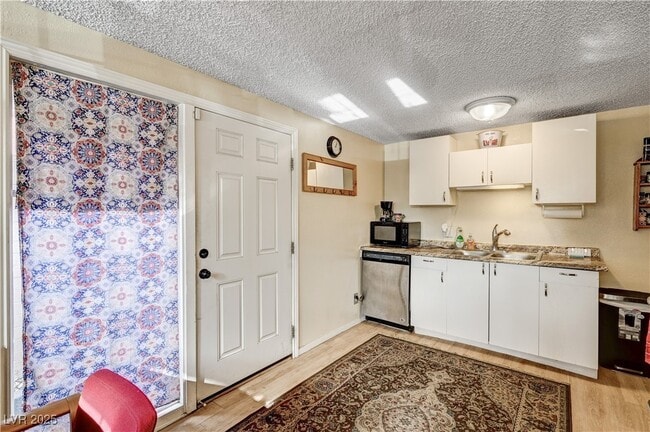 Photo - 1914 Ottawa Dr Unit N/A