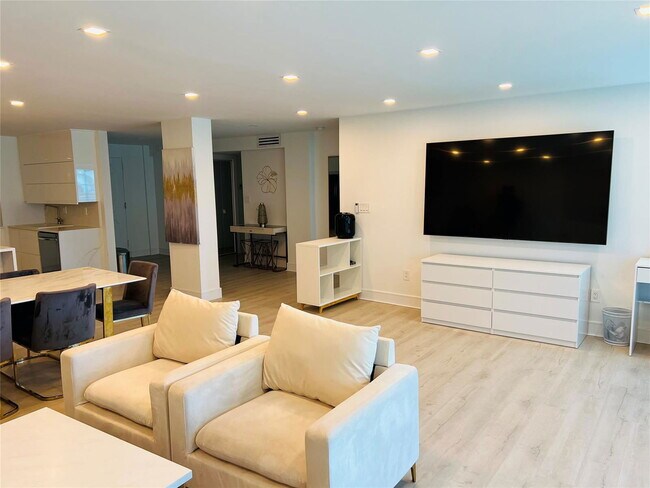 Photo - 4100 Galt Ocean Dr Unidad 110