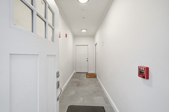 Photo - 68 Edson St Unidad 2