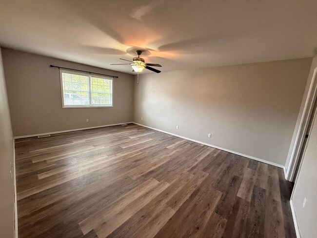 19112 Lonager Ln