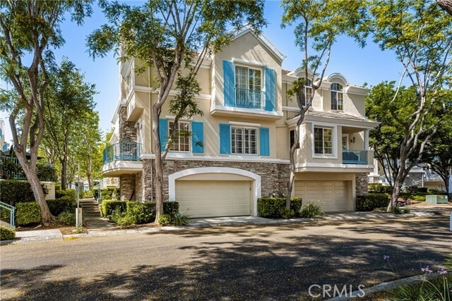 Photo - 81 Chandon Townhome