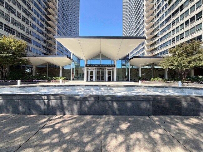 Photo - 3550 N Lake Shore Dr