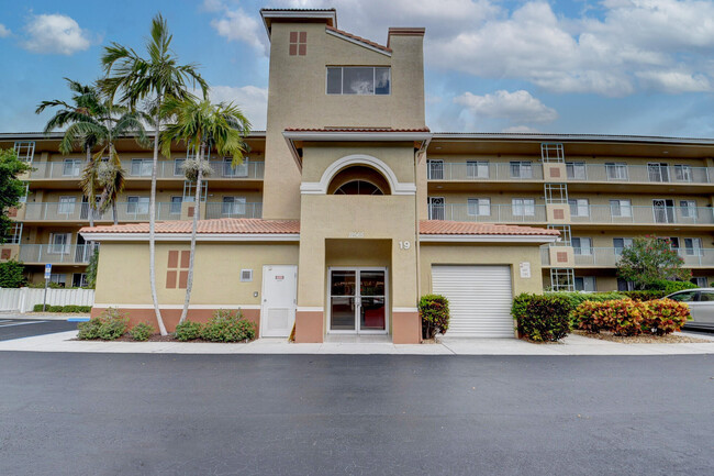 Photo - 12565 Imperial Isle Dr Condo Unit 406