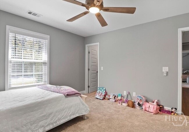 Photo - 206 Boulder Ct