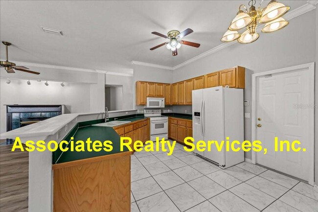 Photo - Turkey Creek-Three Bedroom - Two Bath 1560 sf