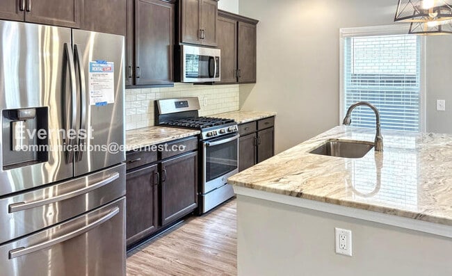 Photo - 115 Kretzer Ct