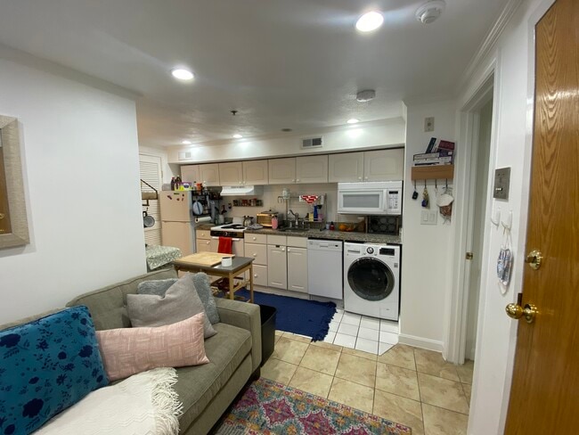 Photo - 1 Wiget St Unit 1