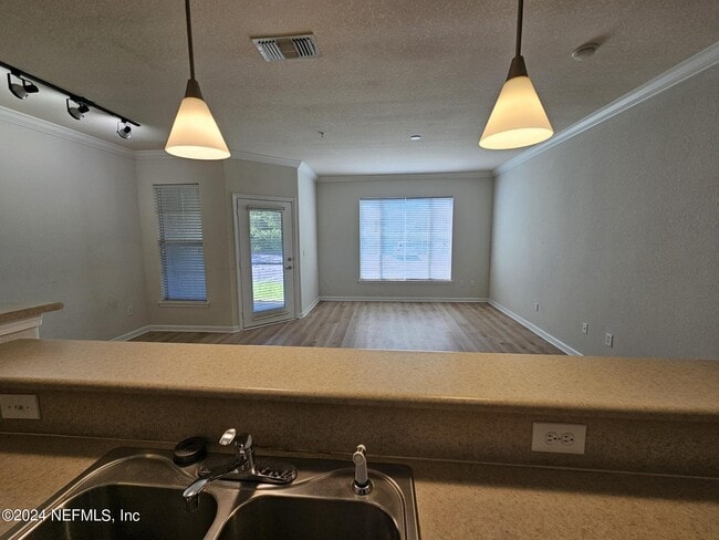 Photo - 8290 Gate Pkwy W Unit 1206