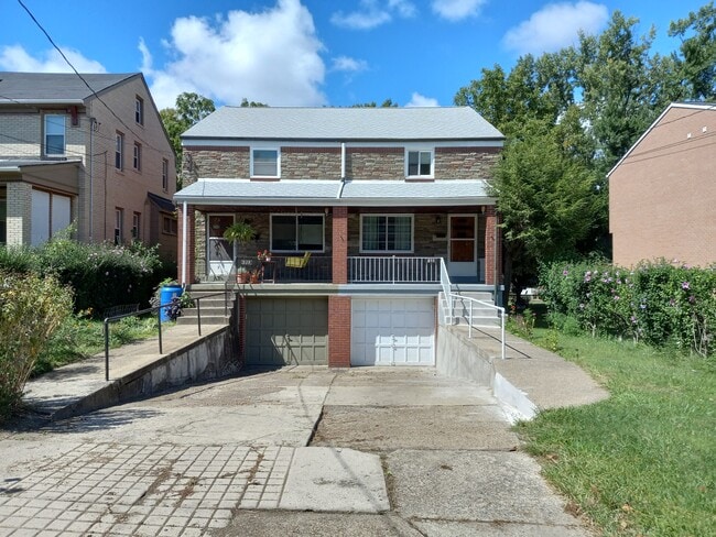Building Photo - 211 N Homewood Ave