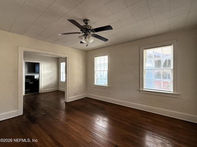 Photo - 3579 Herschel St Unidad 1