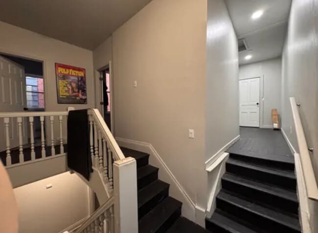 Photo - 404 Warner St