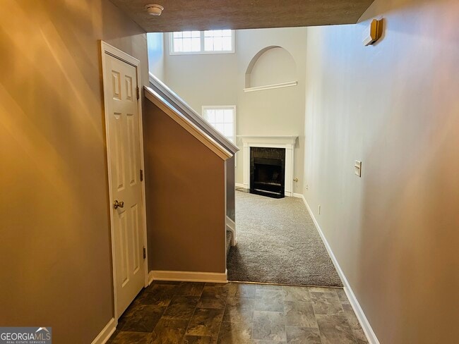 Photo - 2119 Manhattan Pkwy