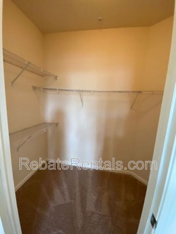 Photo - 8290 Gate Pkwy W Unit #102