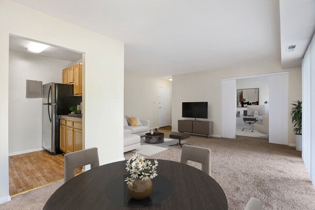 Photo - Holly Spring Meadows