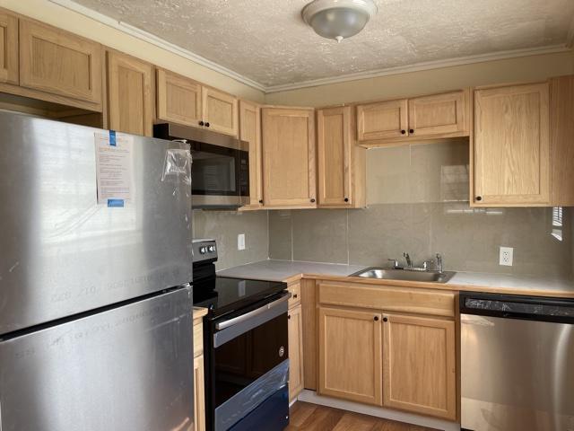 Photo - 1425 W 30th St