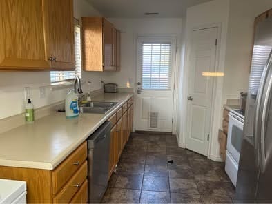 Photo - 923 S 1850 W