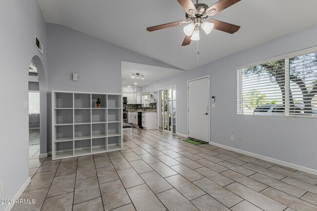 Photo - 1005 W Laguna Dr