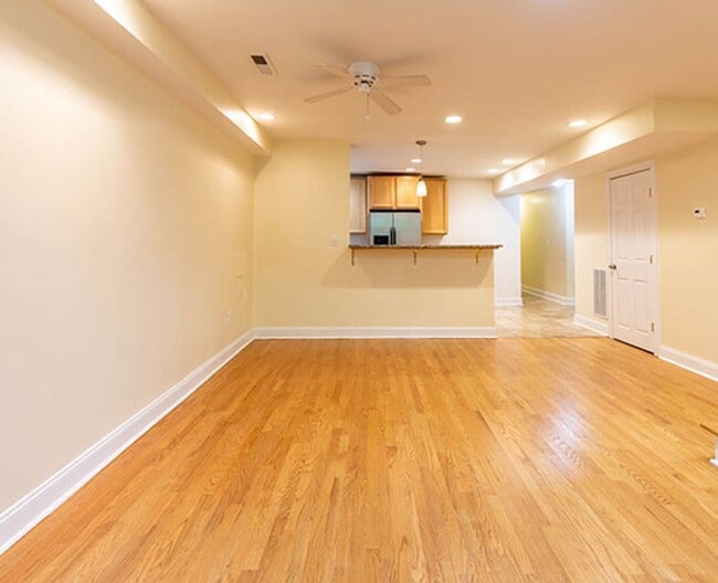Building Photo - Updated 2BR and 2BA in Columbia Heights C! Unit B Rental