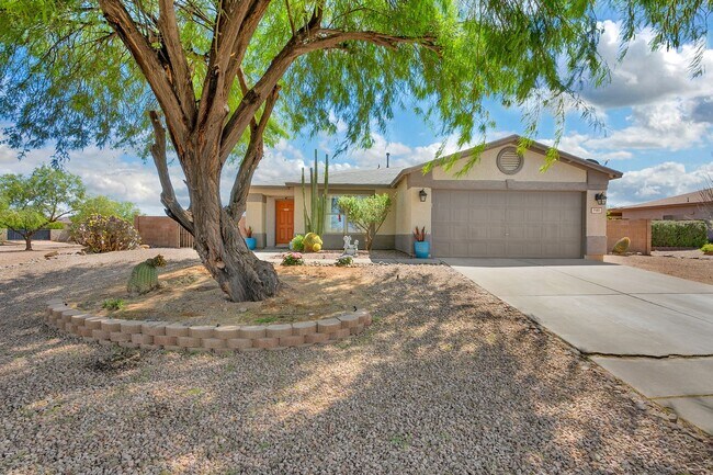 Photo - Private Pool Oasis on a Spacious Quarter-Acre Lot in Star Valley Village!!