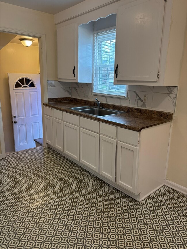 Photo - 19449 W Chicago