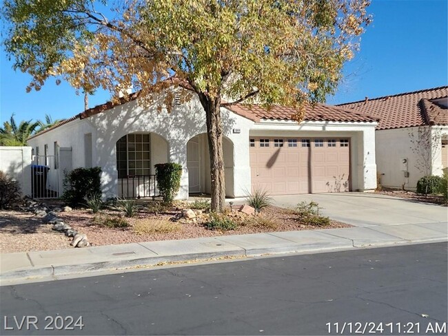 GREEN VALLEY RANCH BEAUTY LOCATED IN GATED... - GREEN VALLEY RANCH BEAUTY LOCATED IN GATED... Casa