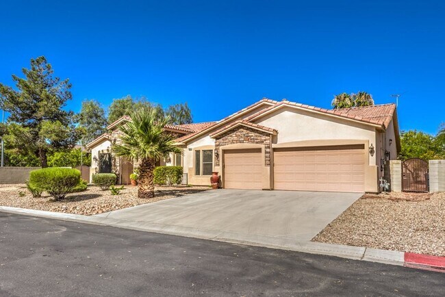 Photo - Charming Upgraded 1-Story Home in Gated Co...