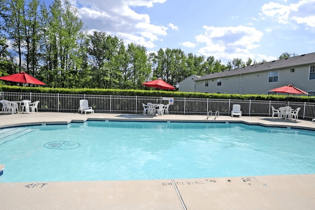 Photo - Woodbridge Apartments