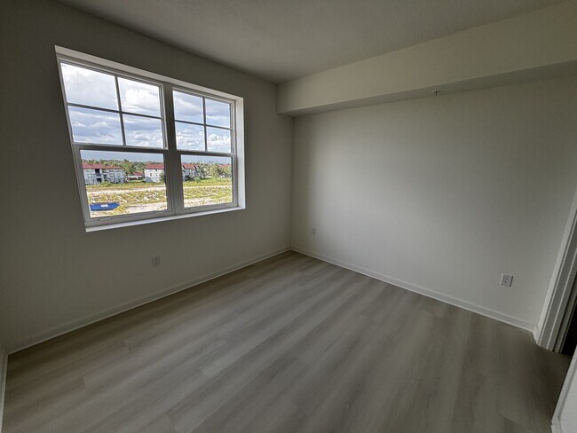Photo - 5563 Millenia Blvd