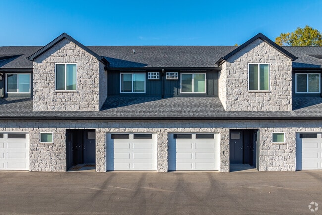 Entry - Avalon Apartments