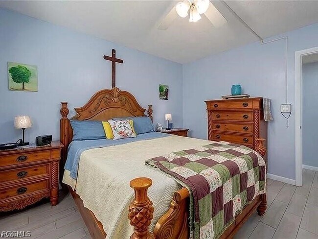 Photo - 620 Joel Blvd