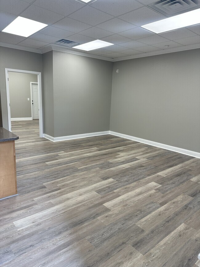 Photo - 1472 S Mayo Trl Unit 2