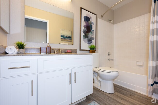 2BR, 2BA - 896SF - Second Bedroom