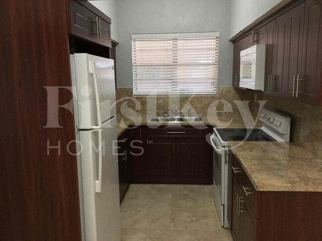 Photo - 2110 NW 185th St