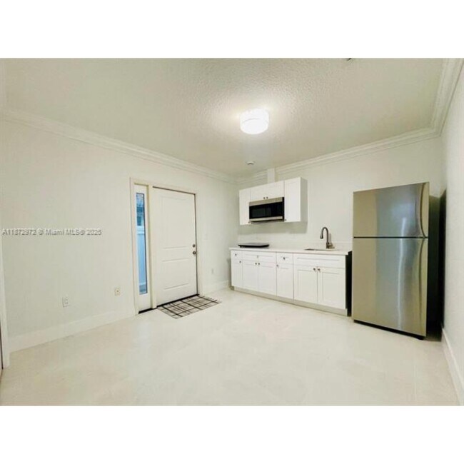 Photo - 3105 SW 143rd Ct Casa