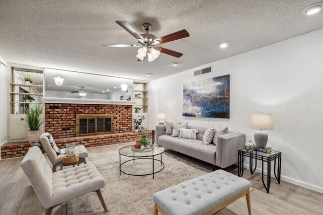 Photo - 3094 W Escalon Ave