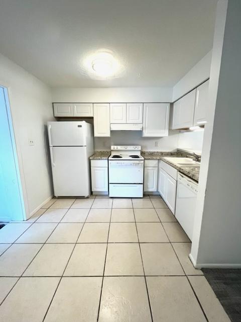 Photo - 2775 Willow Run