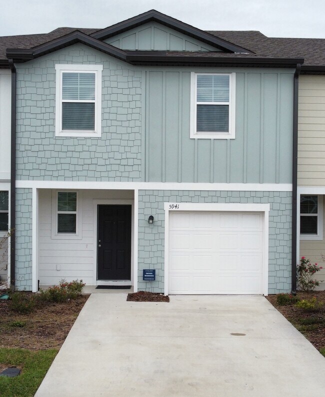 Photo - 5941 Piney Shrub Pl